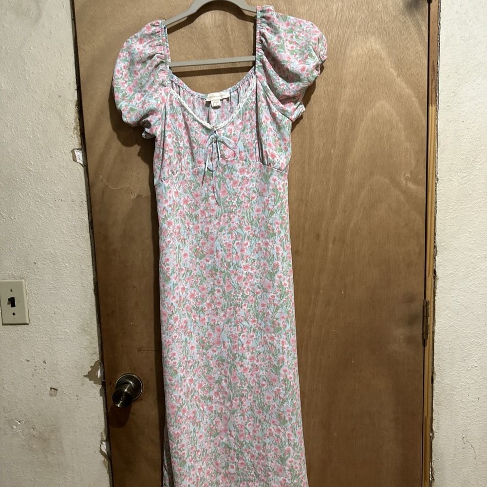 Floral Puff-Sleeve Maxi Dress in Pink, Blue and Green